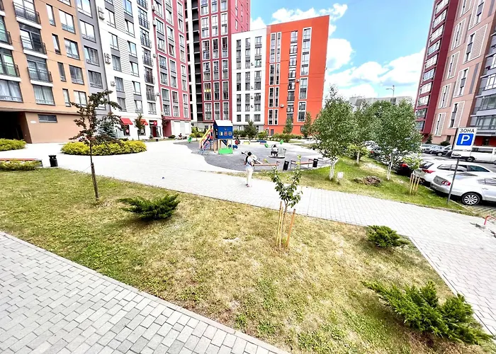 Osapart In A Complex Semycvit 5 Apartamento Leópolis